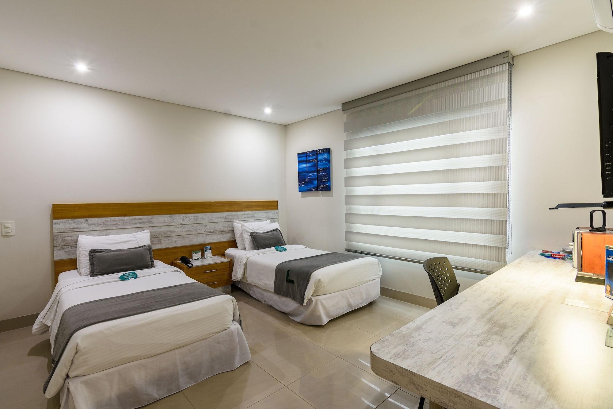 Hotel Lincoln เมเดยิน ภายนอก รูปภาพ
