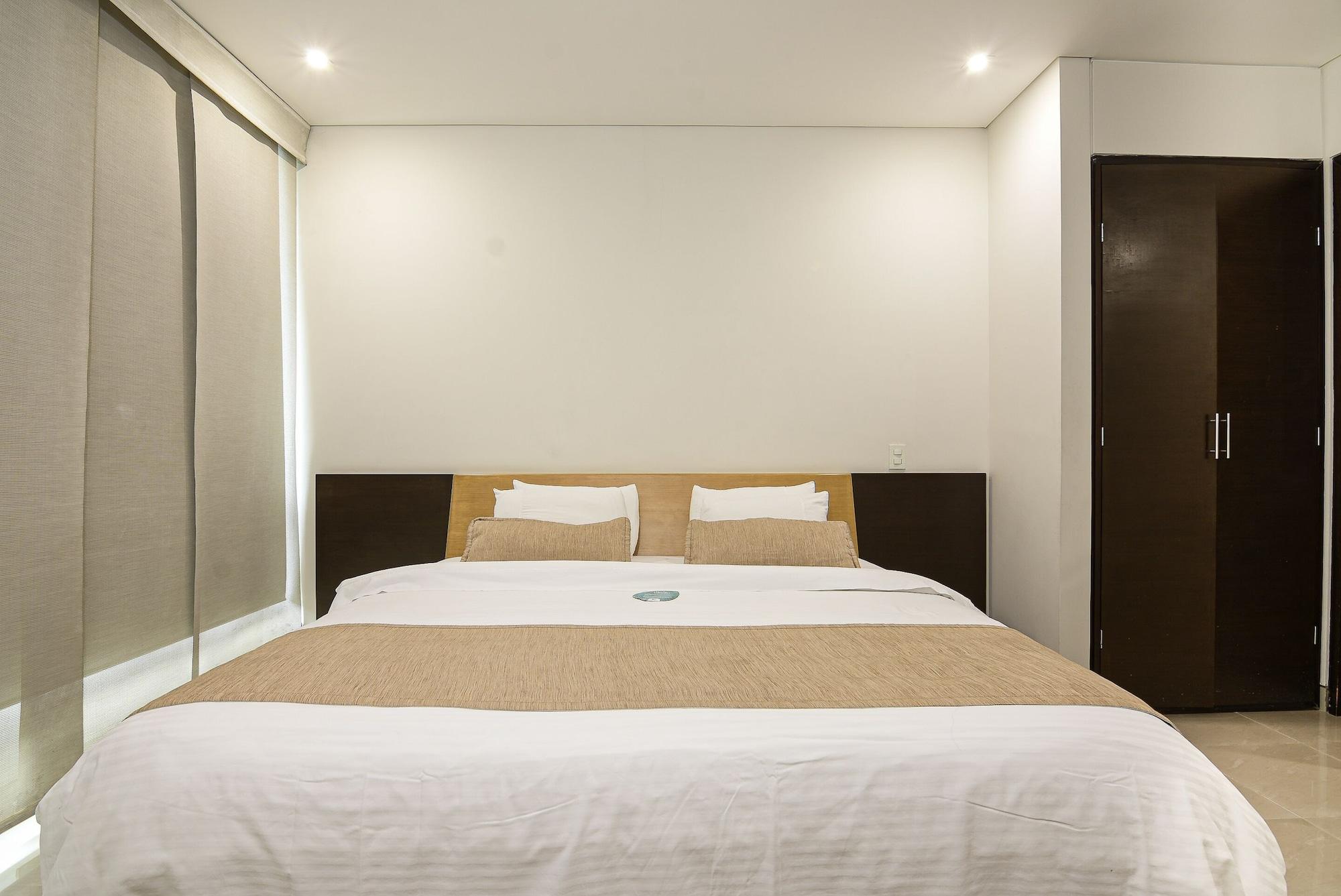 Hotel Lincoln เมเดยิน ภายนอก รูปภาพ