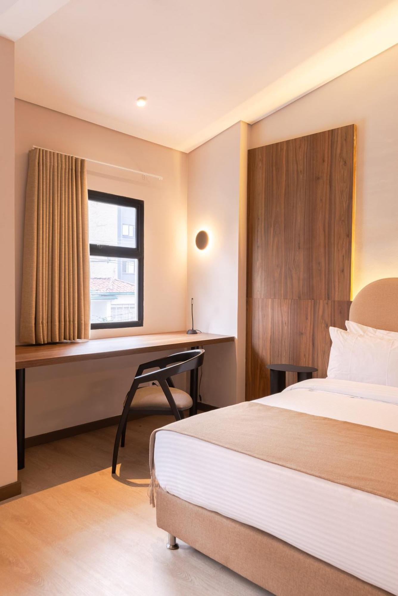Hotel Lincoln เมเดยิน ภายนอก รูปภาพ