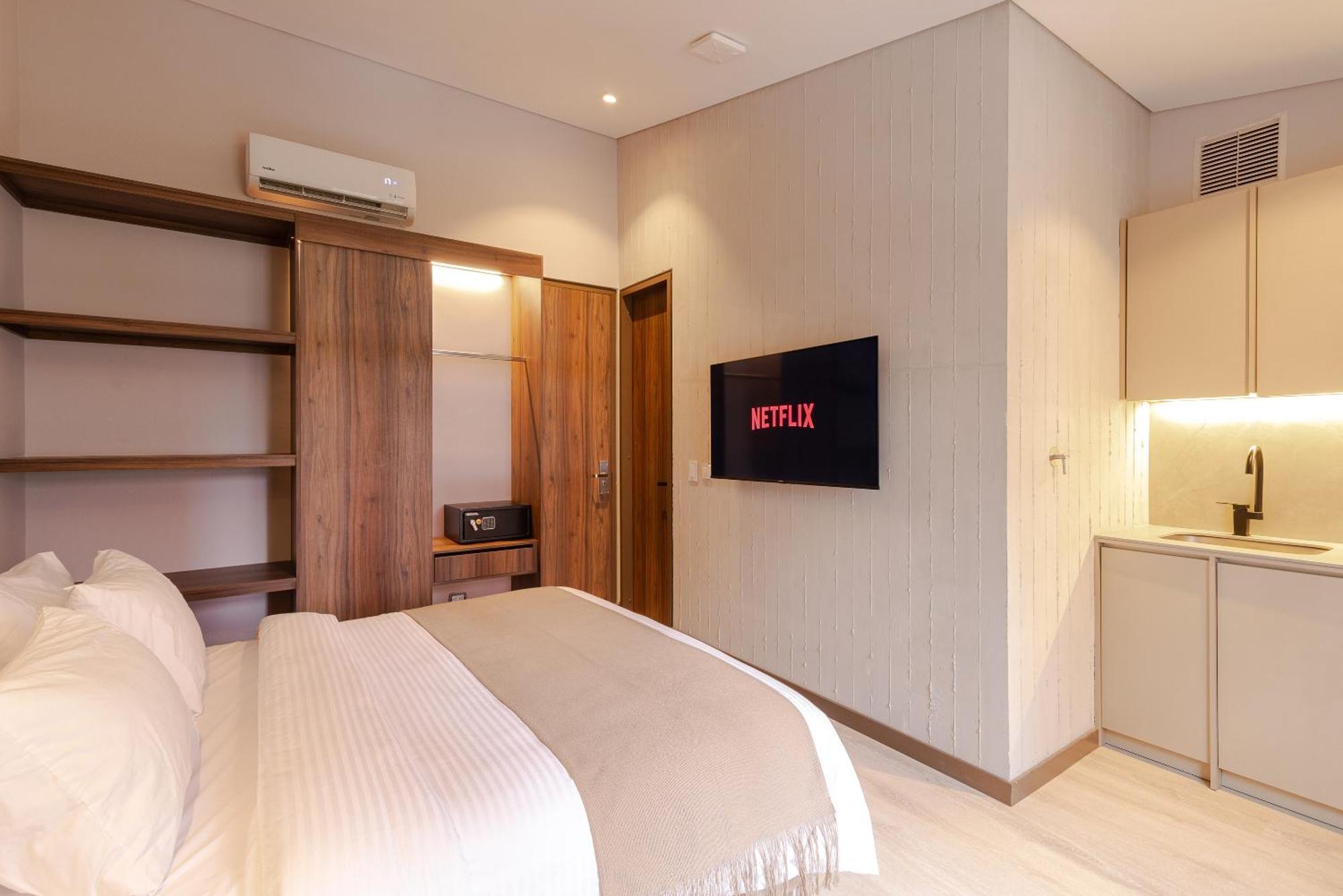 Hotel Lincoln เมเดยิน ภายนอก รูปภาพ