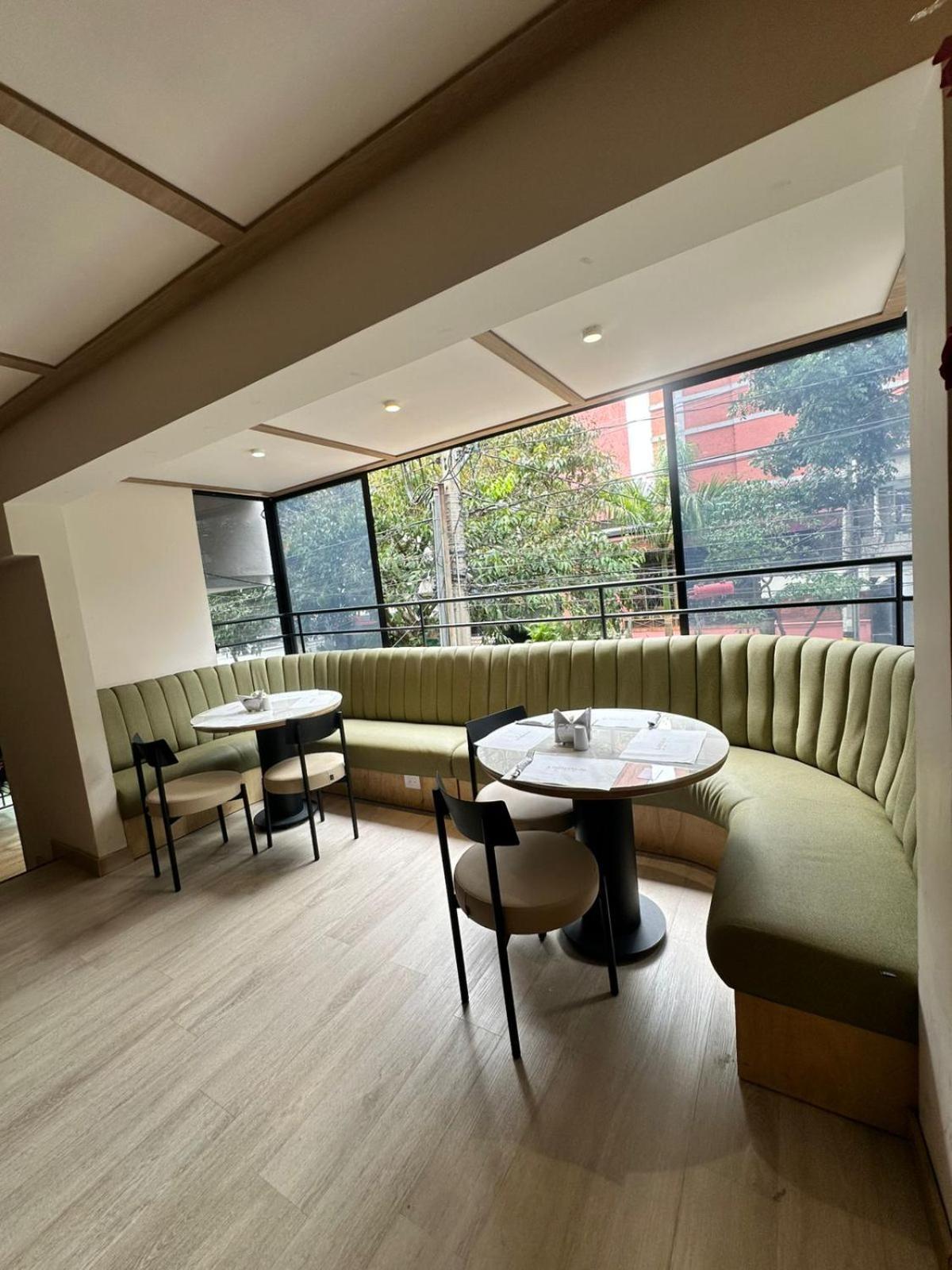Hotel Lincoln เมเดยิน ภายนอก รูปภาพ