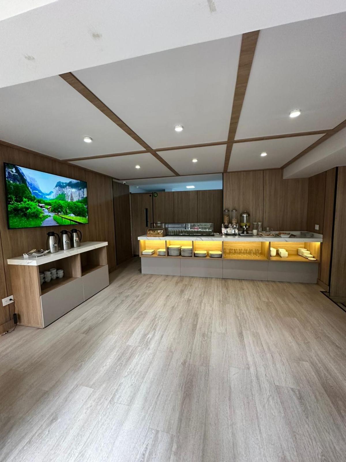 Hotel Lincoln เมเดยิน ภายนอก รูปภาพ