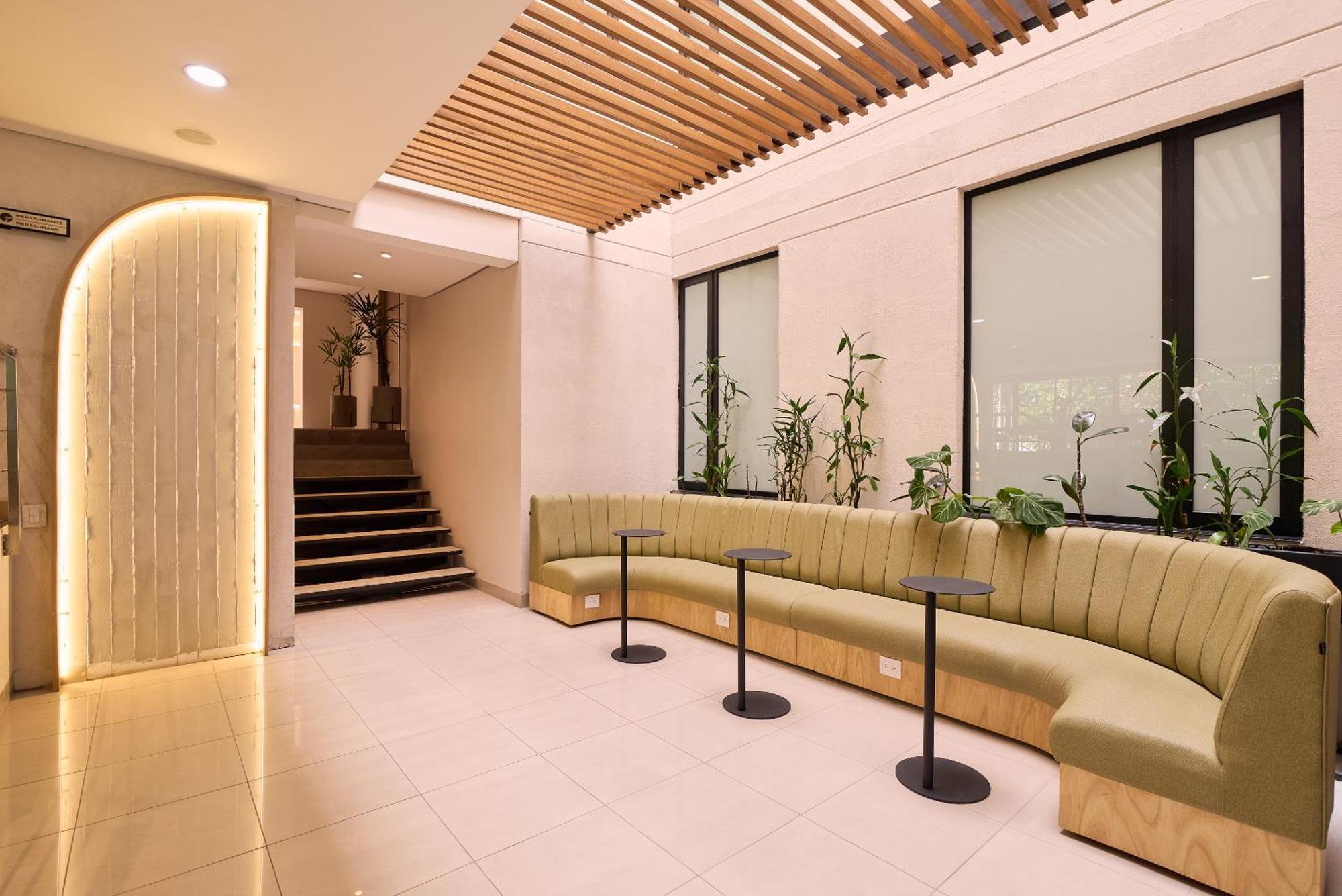 Hotel Lincoln เมเดยิน ภายนอก รูปภาพ