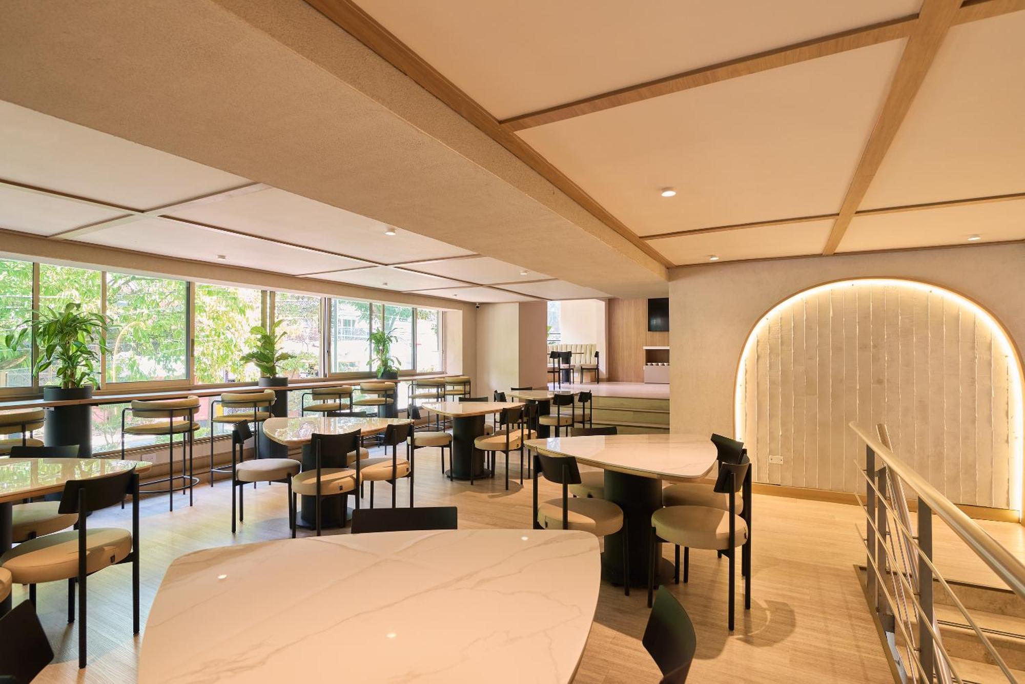 Hotel Lincoln เมเดยิน ภายนอก รูปภาพ