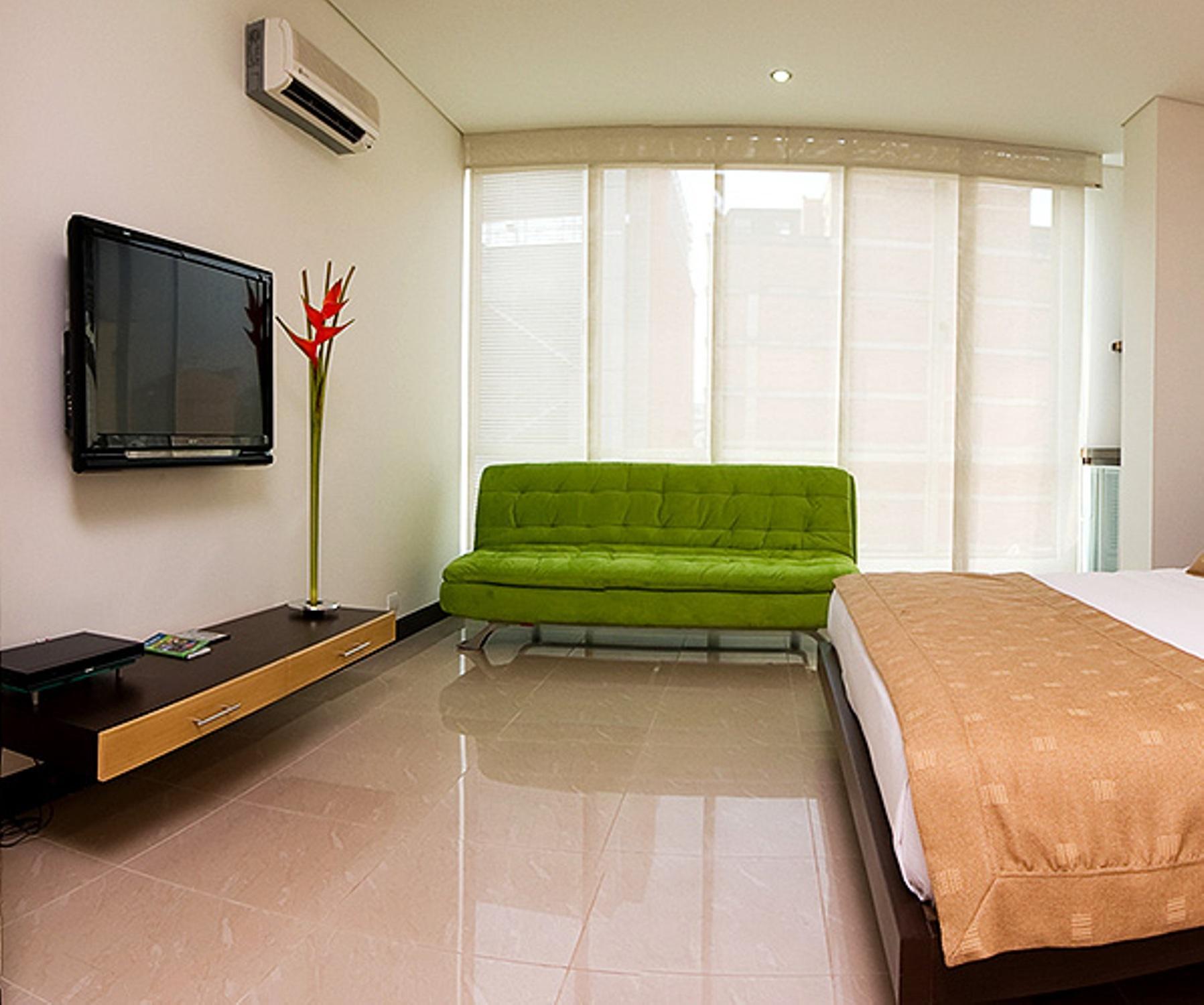Hotel Lincoln เมเดยิน ภายนอก รูปภาพ