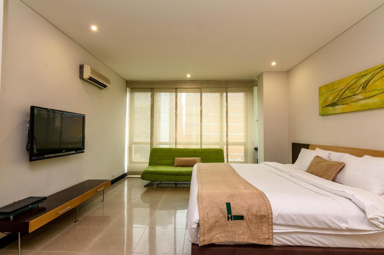 Hotel Lincoln เมเดยิน ภายนอก รูปภาพ
